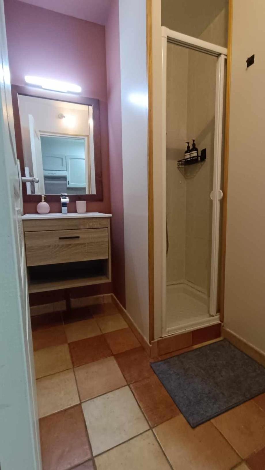 Terre De Bourgogne - Appartement Au Centre Ville D'Avallon Eksteriør bilde